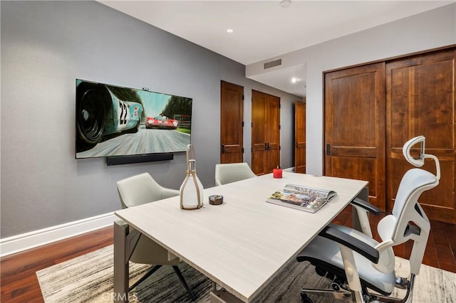 office area with dark hardwood / wood-style flooring