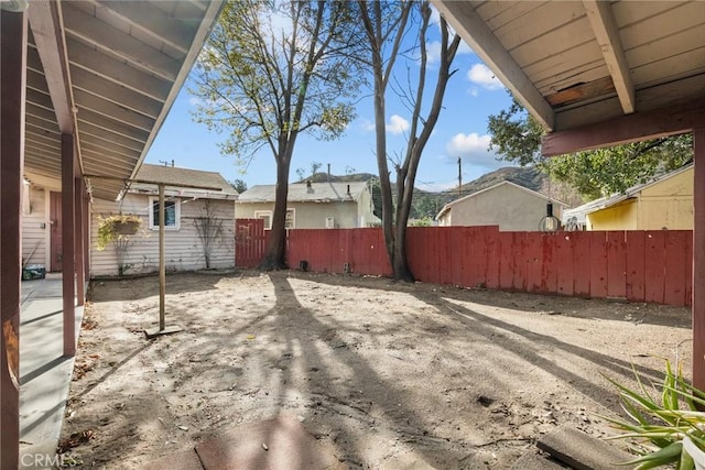 view of yard featuring a patio area