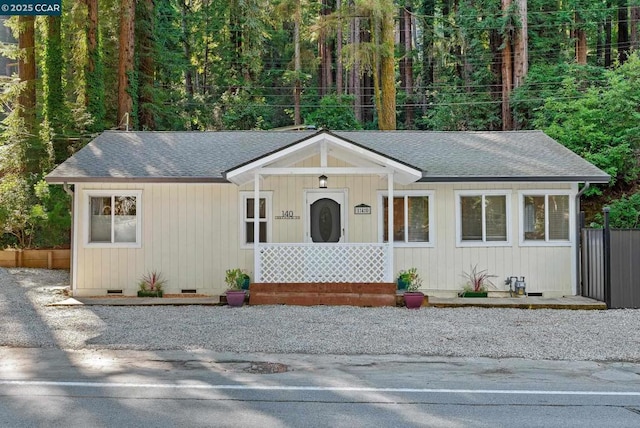 view of front of property