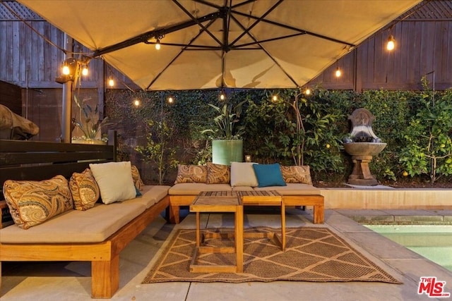 view of patio / terrace with an outdoor living space