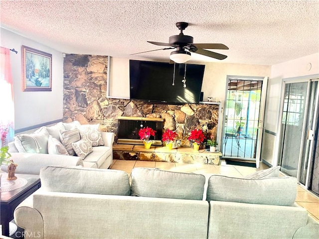 17626 Orange Ct, Fontana, CA 92335 - photo 22