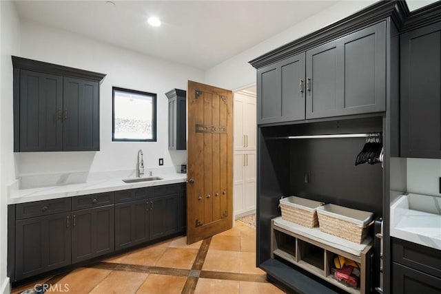 kitchen featuring sink