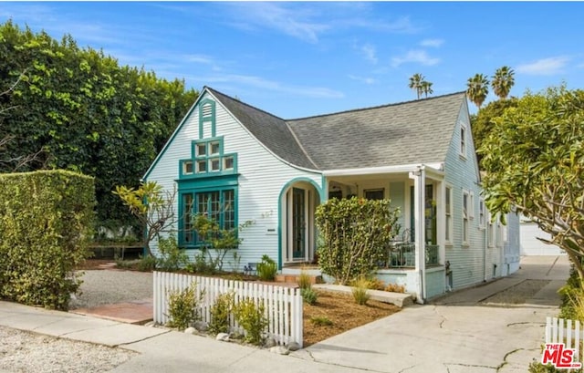 view of front of house