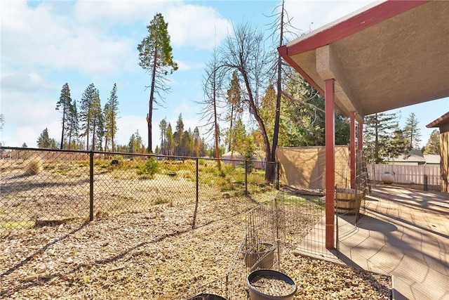 view of yard with a patio