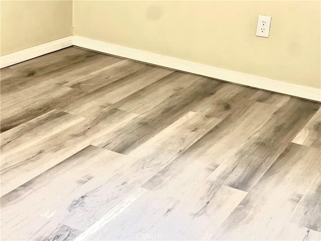 interior details with hardwood / wood-style flooring