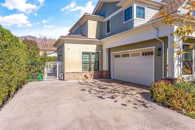 view of front of house featuring a garage