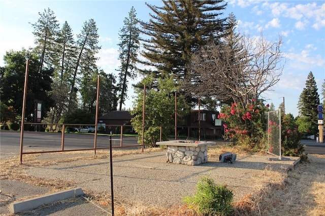 Listing photo 2 for 7039 Skyway, Paradise CA 95969