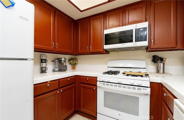 2936 Belgrave Ave Unit 205, Huntington Park, CA 90255 - photo 3