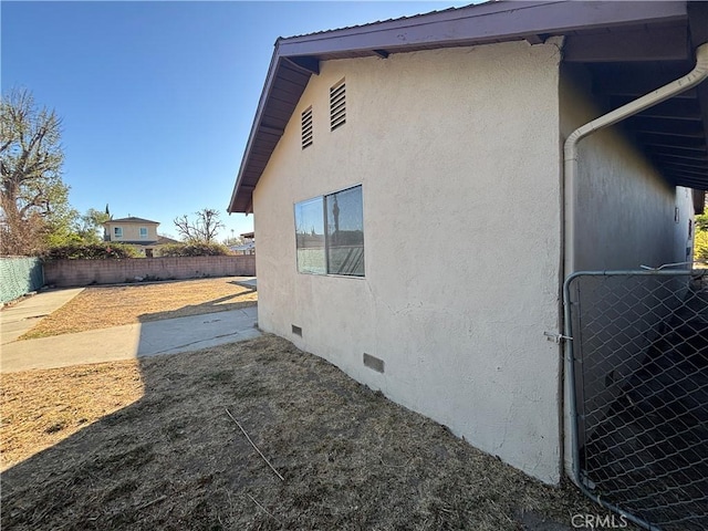 view of side of property