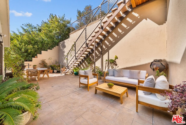 view of patio with outdoor lounge area