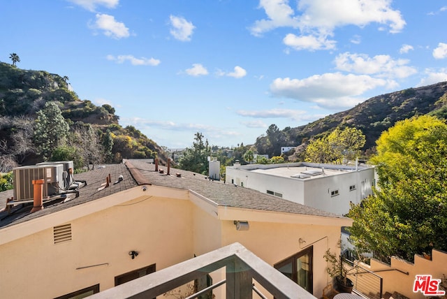 property view of mountains