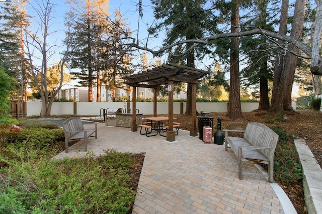 view of patio featuring a pergola