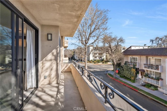 1223 Roxbury Dr Unit 202, Los Angeles, CA 90035 - photo 23