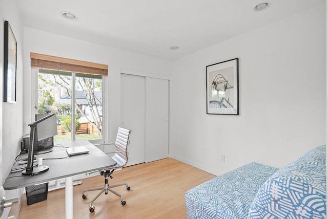 office area featuring light hardwood / wood-style flooring