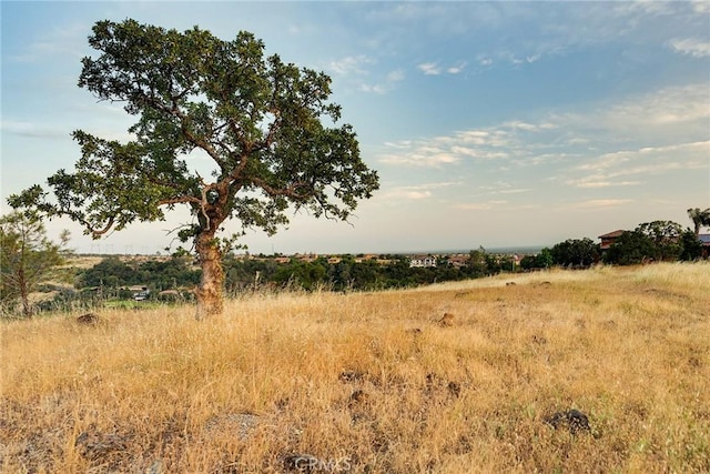 Listing photo 2 for 3320 Shadybrook Ln, Chico CA 95928