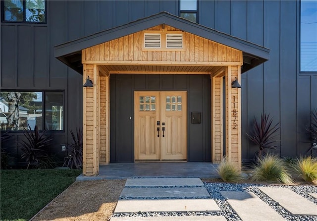 view of doorway to property