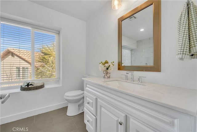 full bath featuring tile patterned floors, visible vents, toilet, baseboards, and vanity