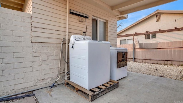 exterior space featuring washer / clothes dryer