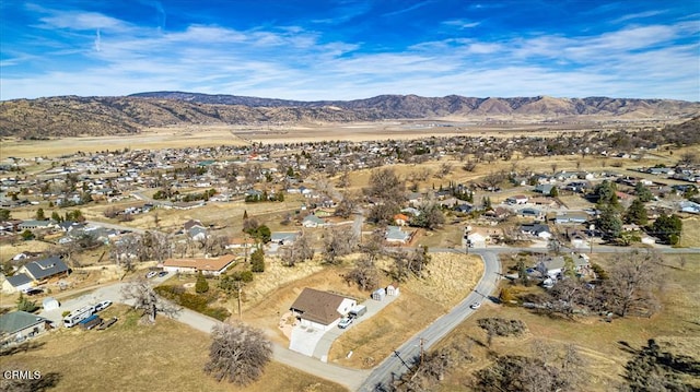 bird's eye view with a mountain view