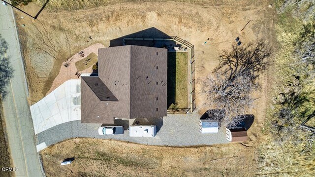 17600 Ascot Ct, Tehachapi, CA 93561 - aerial view of property and surrounding area