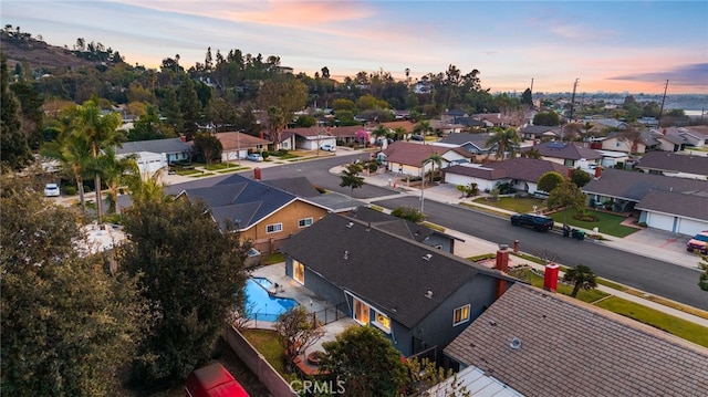 view of aerial view at dusk