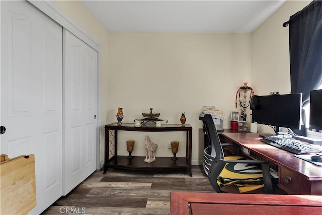 office area with dark hardwood / wood-style flooring