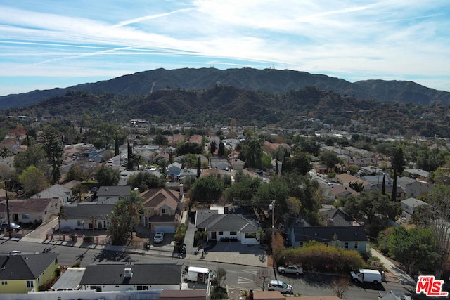 bird's eye view with a mountain view