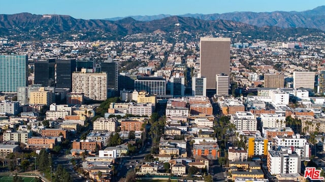 view of city featuring a mountain view