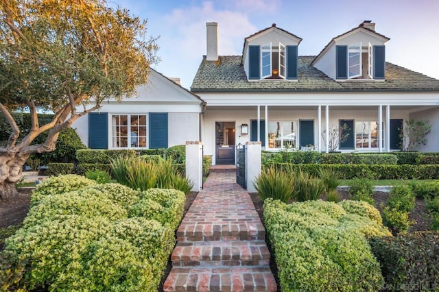 view of front of house featuring covered porch