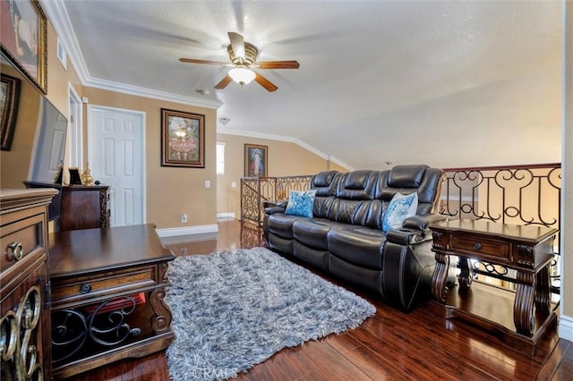 living room featuring crown molding, lofted ceiling, hardwood / wood-style floors, and ceiling fan