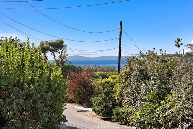 property view of mountains