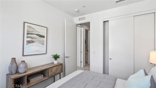 bedroom with a closet