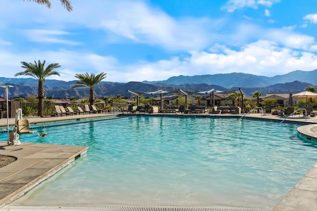 view of pool featuring a mountain view