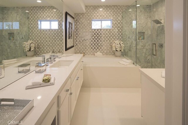 1664 Sunset Plaza Dr, Los Angeles, CA 90069 - photo 16
