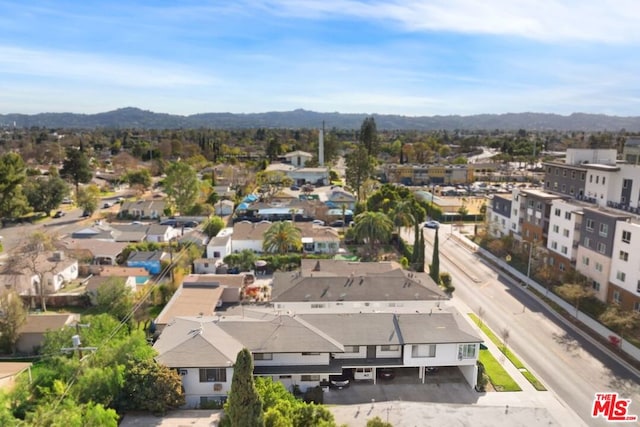 bird's eye view with a mountain view