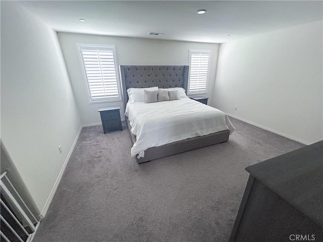 bedroom featuring carpet floors