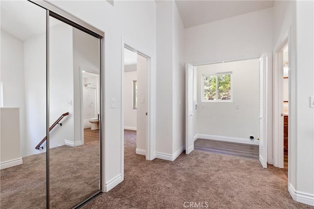 370 Auburn Dr, Lake Arrowhead, CA 92352 - hallway with an upstairs landing and carpet
