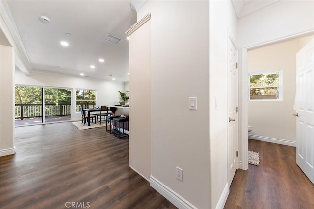 370 Auburn Dr, Lake Arrowhead, CA 92352 - hallway featuring dark wood-type flooring, recessed lighting, baseboards, and crown molding
