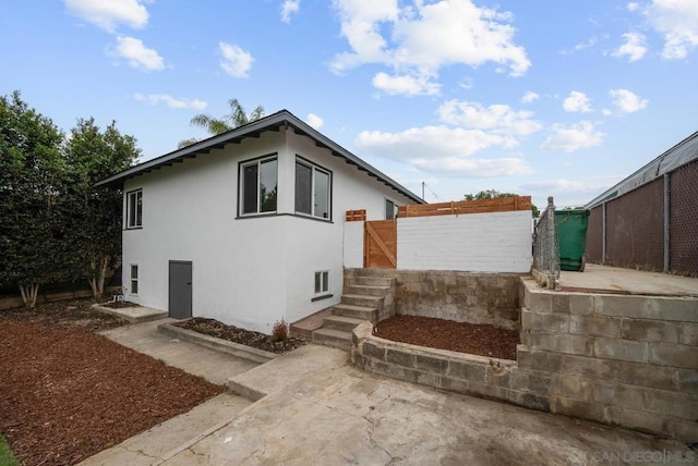 exterior space featuring a patio