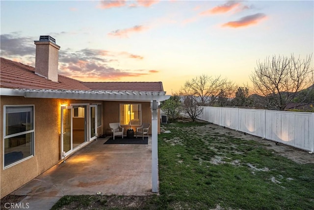 30431 Sunrose Pl, Canyon Country, CA 91387 - fenced backyard featuring a patio