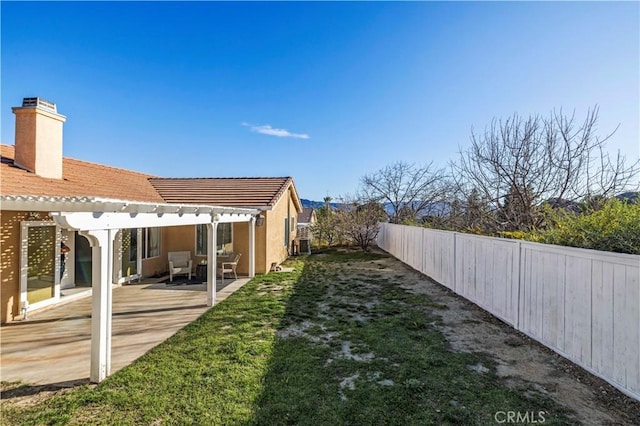 30431 Sunrose Pl, Canyon Country, CA 91387 - fenced backyard featuring a patio and a pergola