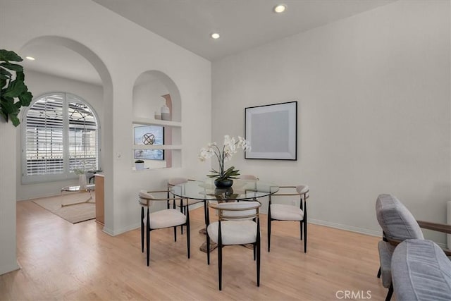 dining room with light hardwood / wood-style floors