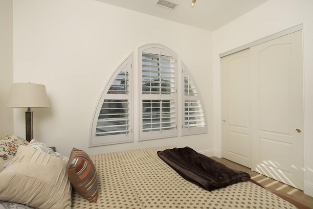 bedroom with a closet