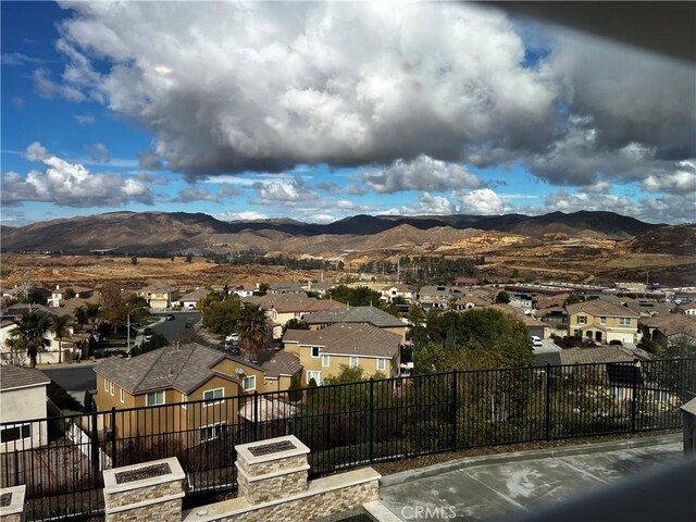 view of mountain feature with a residential view