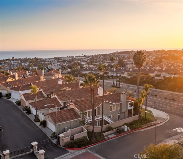 view of aerial view at dusk