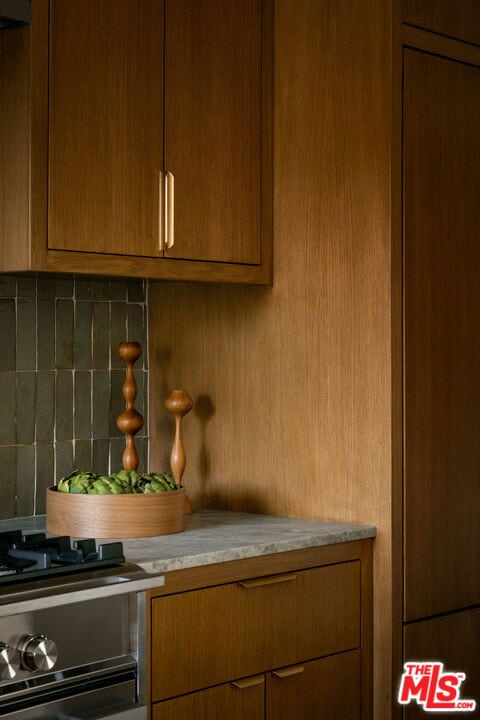 interior details with backsplash