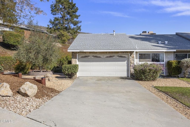 view of front facade featuring a garage