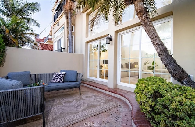 view of patio with outdoor lounge area