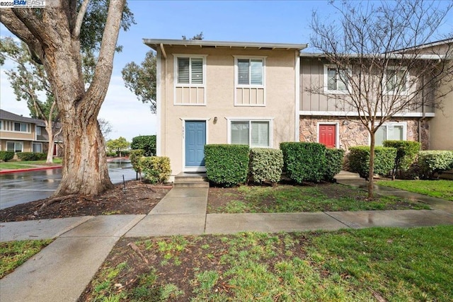 view of townhome / multi-family property