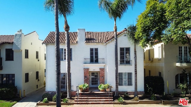 view of mediterranean / spanish house